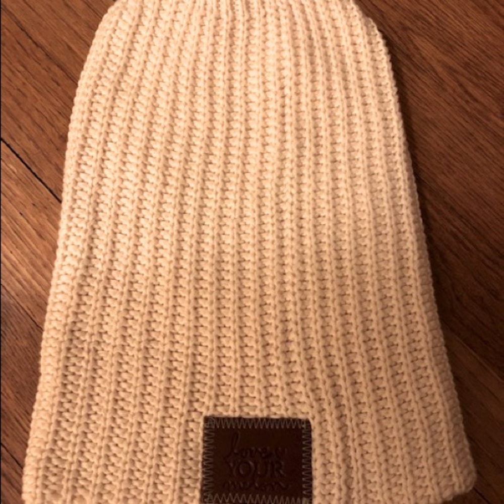 Love Your Melon Cream knit hat